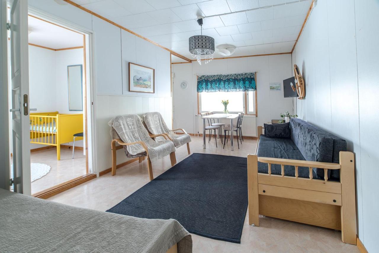 Villa Ervastin Lomat à Heikkilä Extérieur photo
